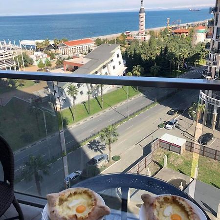 Apartment Sea Tower Khimshiashvili 15 Batumi Esterno foto