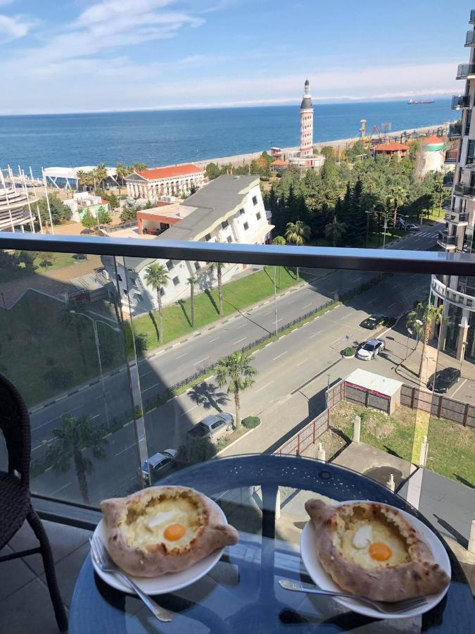Apartment Sea Tower Khimshiashvili 15 Batumi Esterno foto